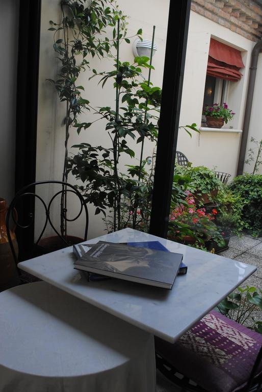 Bed and Breakfast Il Bagattino Ferrara Exterior foto